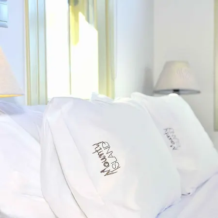 Mounty Island Villa Lazaráta