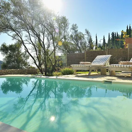 Mounty Island * Lazaráta