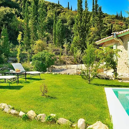 Mounty Island Villa *