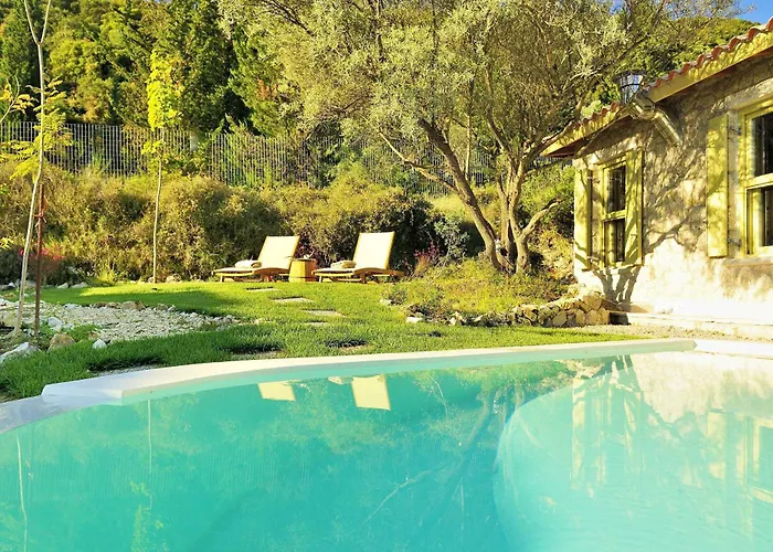 Villa Mounty Island