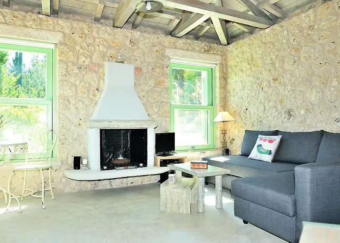 Villa Mounty Island