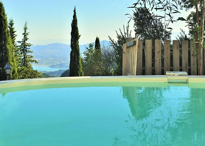 Villa Mounty Island